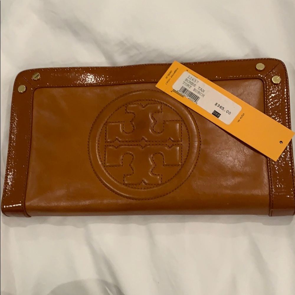 Tory Burch 'Reva Bombé' Oversized Clutch